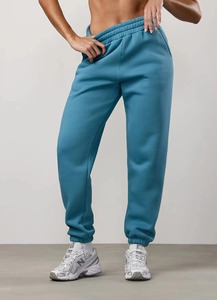 Fabricante OEM de Ropa Deportiva para Mujer, Talla Grande, Traje Deportivo Personalizado Informal - Product Image 4