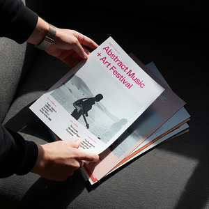 Services de conception de flyers numériques avec des outils graphiques créatifs modernes et une maîtrise stratégique du marketing pour les marques - Product Image 1