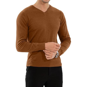 Pull Ras du Cou Classique pour Homme en Coton Anti-Boulochage Doux Tricoté avec Logo Avant – Essentiel Décontracté pour l'Hiver 280g - Product Image 2