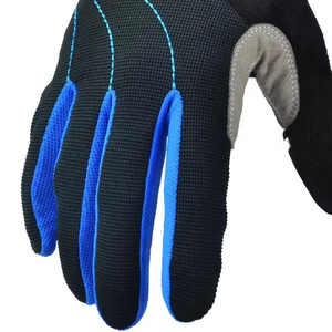 Custom half-finger gloves made of comfortable polyester material for motorcyclists, perfect for the summer season. - Product Image 4