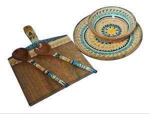 Ustensiles de cuisine en bois, planche à découper avec cuillères et bols, ensemble d'accessoires 5 pièces, légers, compatibles lave-vaisselle, en provenance d'Inde - Product Image 3