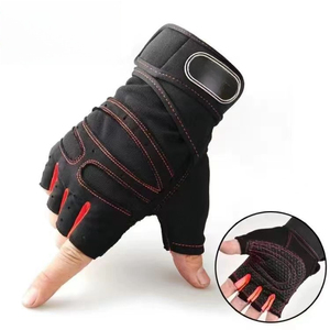 ถุงมือฟิตเนสแบบตาข่ายครึ่งนิ้วสำหรับทุกเพศ สายรัดข้อมือปรับได้ สำหรับออกกำลังกาย ยกน้ำหนัก อุปกรณ์เสริมถุงมือ - Product Image 1