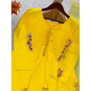 ชุด dupatta ด้านบนและแฟนซีที่สวยงามของผู้หญิงสำหรับงานปาร์ตี้ - Product Image 6