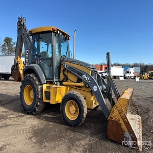 Chargeuse-pelleteuse John Deere de qualité supérieure pour la construction professionnelle, avec une excellente portée de godet et une puissance de levage remarquable - Product Image 5