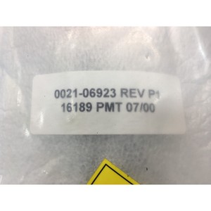 AMAT 0021-06923 แคลมป์, ฐาน, สายแก๊สแบบยืดหยุ่น DZ IHZ - อุปกรณ์และอะไหล่เซมิคอนดักเตอร์ระดับโลกที่เชื่อถือได้ - Product Image 1
