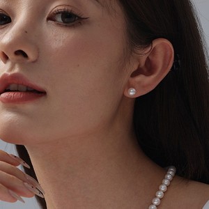 Boucles d'oreilles en argent 925 de haute qualité pour femmes, perles d'eau douce naturelles AK de 5 à 6 mm, rondes et impeccables, design élégant et chic - Product Image 4