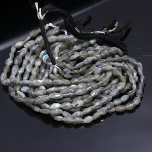 Cuentas de labradorita de forma ovalada para collares, pulseras y fabricación de joyas, cuentas de cristal de labradorita brillantes para mujeres - Product Image 1