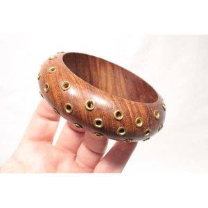 Pulseras de Madera Hechas a Mano de Alta Calidad con Tachuelas de Latón, Brazalete Ancho, Joyería Étnica de Moda, Proveedor Mayorista para Compradores Globales - Product Image 1