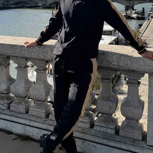 Chaqueta Deportiva con Capucha y Cierre para Hombre, Negra, con Forro Polar de Algodón, Secado Rápido, Transpirable, Corte Regular, Resistente al Viento, para Invierno - Product Image 3