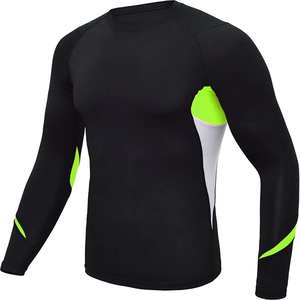 Camiseta de Compresión de Manga Larga para Hombre, Negra con Detalles en Verde Neón, Secado Rápido, Talla Adulto - Product Image 1