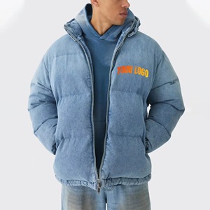 แจ็คเก็ตบอมเบอร์ผ้าฝ้ายคุณภาพสูงสำหรับผู้ชาย รุ่นปี 2024 ให้ความอบอุ่น  แบบกำหนดเองได้  บรรจุใยสังเคราะห์ 700  พร้อมโลโก้ด้านหน้า - Product Image 2