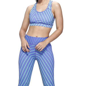 Vêtements de sport pour femmes, ensemble de yoga deux pièces, soutien-gorge de sport et leggings, tenue de sport pour la salle de sport, l'entraînement et les exercices - Product Image 4