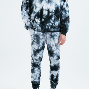 2026 <b>Men</b> High Quality Sporty Long Sleeve Training Tracksuit Custom Design Breathable Sportswear Suit Print for Winter - Product Image 4