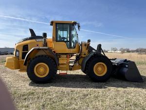 Chargeuse sur pneus Volvo L70H haute performance - Product Image 4