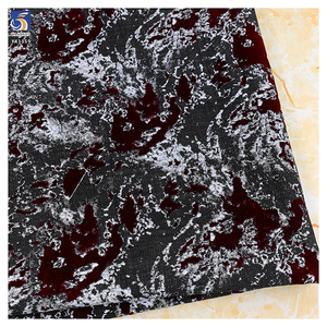 YX1359 Tela Vaquera Flocada de Alta Calidad, Personalizada, 10oz 400gsm, Color Borgoña, Poliéster Elástico, para Chaquetas - Product Image 4