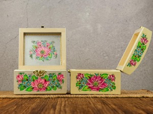 Caja de Almacenamiento de Madera de Pino Natural con Tapa Abatible, Organizador de Escritorio Rectangular para Té, Artículos Diversos y Regalos, Caja de Recuerdos de Madera Sólida - Product Image 3