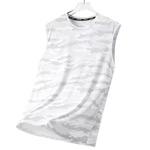 เสื้อกล้ามผู้ชาย 2026 รุ่นใหม่ คุณภาพสูง ลายพราง ผ้าไหมน้ำแข็ง แห้งเร็ว คอกลม เสื้อกั๊กฤดูร้อน บาง ระบายอากาศดี เหมาะสำหรับวิ่งกลางแจ้ง ทันสมัย - Product Image 1