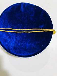 Sombrero Masónico de Terciopelo Azul con Bordado Dorado y Pedrería, Accesorio - Product Image 4