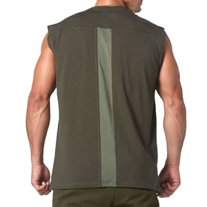 Camiseta sin mangas de punto para hombre, color verde oliva, cuello redondo, estilo casual. - Product Image 4