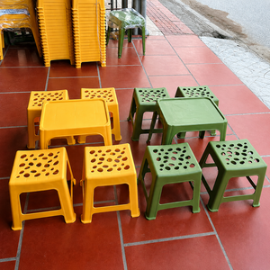 Modern Plastic <b>Chair</b> with Reinforced Legs and Comfortable for Dining Areas and Commercial Environments - Product Image 6