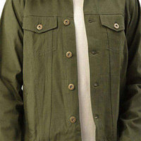 Chemise-veste en jean vert olive uni pour homme, col rabattu, style streetwear, simple boutonnage, logo frontal, coupe ajustée, idéale pour l'automne
