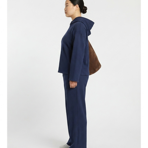 Conjunto de Sudadera con Capucha Oversize de Felpa Francesa de 400GSM para Mujer, de Algodón Pesado con Hombros Caídos - Product Image 3