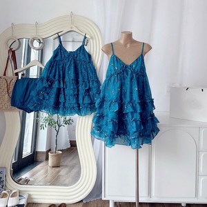 Robe longue en mousseline de soie florale sans bretelles pour femme, style bohème, idéale pour les vacances à la plage - Product Image 4