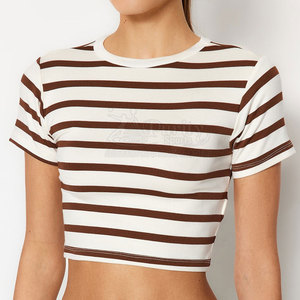 T-shirt court pour femme, design personnalisé, qualité professionnelle, en vente en ligne - Product Image 4