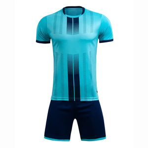 Nuevo Conjunto de Uniforme de Fútbol Personalizado de Talla Grande, Transpirable, de Alto Rendimiento, 100% Poliéster, Duradero, con Estampado por Sublimación, Pantalón Corto - Product Image 4