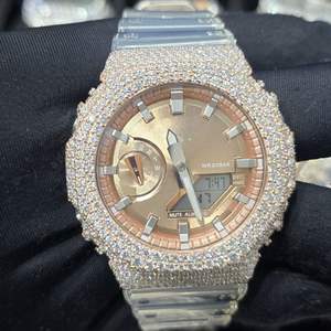 นาฬิกา Hip Hop Luxury Styles รุ่น RTDRT856 ตัวเรือนประดับเพชร VVS Moissanite หน้าปัดดิจิตอล ควอตซ์ สแตนเลสสตีล แฟชั่นใหม่ - Product Image 1