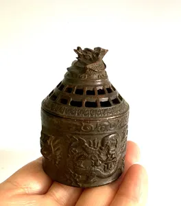 Brûleur d'encens Bakhoor classique pour la maison avec un design décoratif, 100% matières premières naturelles, respectueux de l'environnement, pour usage religieux - Product Image 5