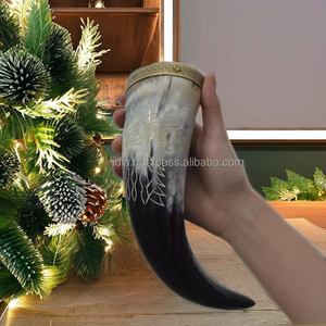 Copa de Cuerno de Búfalo Natural Pulido Hecha a Mano, Duradera, con Soporte de Madera, Estilo Medieval, Regalo de Navidad, Artesanía Única de la India - Product Image 1