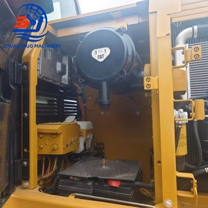 รถขุดตีนตะขาบ CAT 320D2 มือสอง น้ำหนักใช้งาน 32000 กก. กำลังแรง เสียงเบา อุปกรณ์ก่อสร้าง - Product Image 3