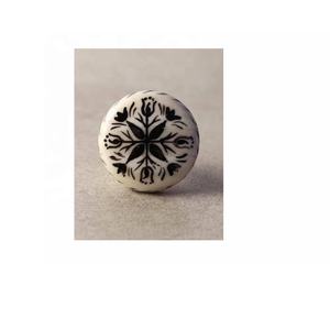 Pomo de puerta de hueso a cuadros blanco y negro hecho a mano, muebles de cocina decorativos, manija de puerta de armario con tirador de cajón - Product Image 3