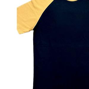 T-shirt personnalisé avec logo pour hommes et femmes, 100 % coton, col rond, manches courtes – Tissu doux et respirant, grande taille, unisexe, UniversityGear - Product Image 3