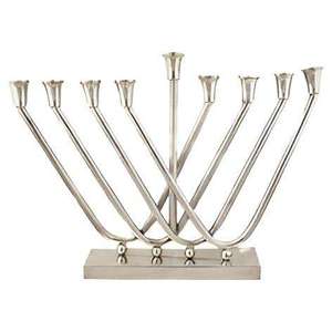 Menorah con Acabado Plateado Diseñada para Sostener Velas de Forma Segura, para Celebraciones de Hanukkah, Navidad, Pascua, Reuniones Familiares - Product Image 1
