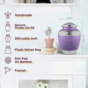 Urne funéraire commémorative, récipient pour cendres, souvenir funéraire, décoratif, violet argenté, motif floral gravé, aluminium, fait main - Product Image 6
