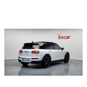 Mini Clubman Classic 2024/1 18.473 km Volante a la Izquierda Asientos de Cuero Emisión Euro V Cámara Trasera - Product Image 2