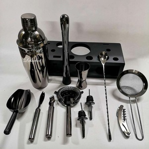 Wholesale Reusable Stainless Steel Boston Cocktail Shaker <b>Set</b> Portable Bartender Accessories with Gift Box - Product Image 3