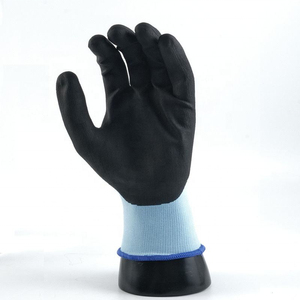 Nitrile Agriculture <b>Gloves</b> Offer Comfortable Movement Strong Palm Traction And Reliable Protection For Farming And Handling Task - Product Image 5