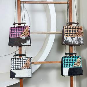Sac bandoulière en cuir de vache véritable fait main par des designers 2026 avec motif floral et à carreaux gravé, sac messager, vente en gros, OEM, personnalisé - Product Image 5