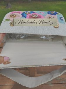 กระเป๋าสะพายประดับลูกปัด กระเป๋าสะพายผู้หญิงแบบสั่งทำพิเศษ ดีไซน์ลายมหาสมุทร กระเป๋าหูหิ้วแฟชั่น กระเป๋าสะพายทำมือ - Product Image 5