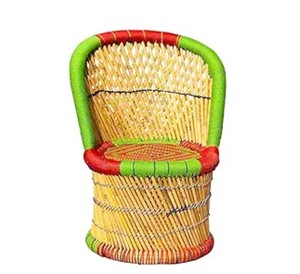 Chaise de jardin moderne en bambou tropical à pieds coniques, mobilier d'extérieur tressé, design artisanal durable, vert, rouge, écologique - Product Image 5
