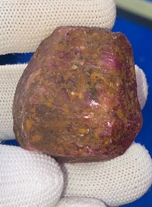 พลอยทับทิมดิบธรรมชาติ 315.40 กะรัต จากเคนยา เหมืองเฟโมส จอห์น โซล - Product Image 2