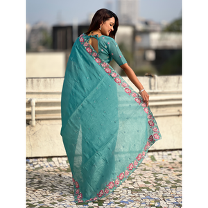 Sari Bordado Sky Pure Crush con Motivos Florales Multicolores y Borde Calado para Bodas - Product Image 6