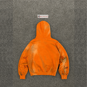 Sweat à capuche zippé respirant pour homme, orange, avec impression par pulvérisation et détails déchirés, durable, texturé, de créateur, luxe, classiques modernes - Product Image 6