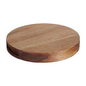 Planche à découper en bois artisanale, fabriquée avec soin pour un aspect naturel et des performances fiables - Product Image 1