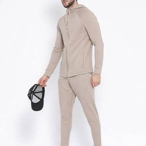 2026 Wholesale Fashionable Street Style Sweat Suit For Men Outdoor Wear Available Different Material Design Men Tracksuit OEM - Product Image 4