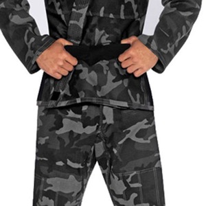 Kimono de BJJ unisexe camouflage en Spandex/Coton Biologique, coupe ample, durable, pour arts martiaux, entraînement et compétition adulte, personnalisable - Product Image 3