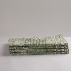 Serviettes en coton vert sauge faites à la main avec bordure imprimée de motifs floraux, linge de table réutilisable écologique, pour les dîners de fête et de mariage - Product Image 5
